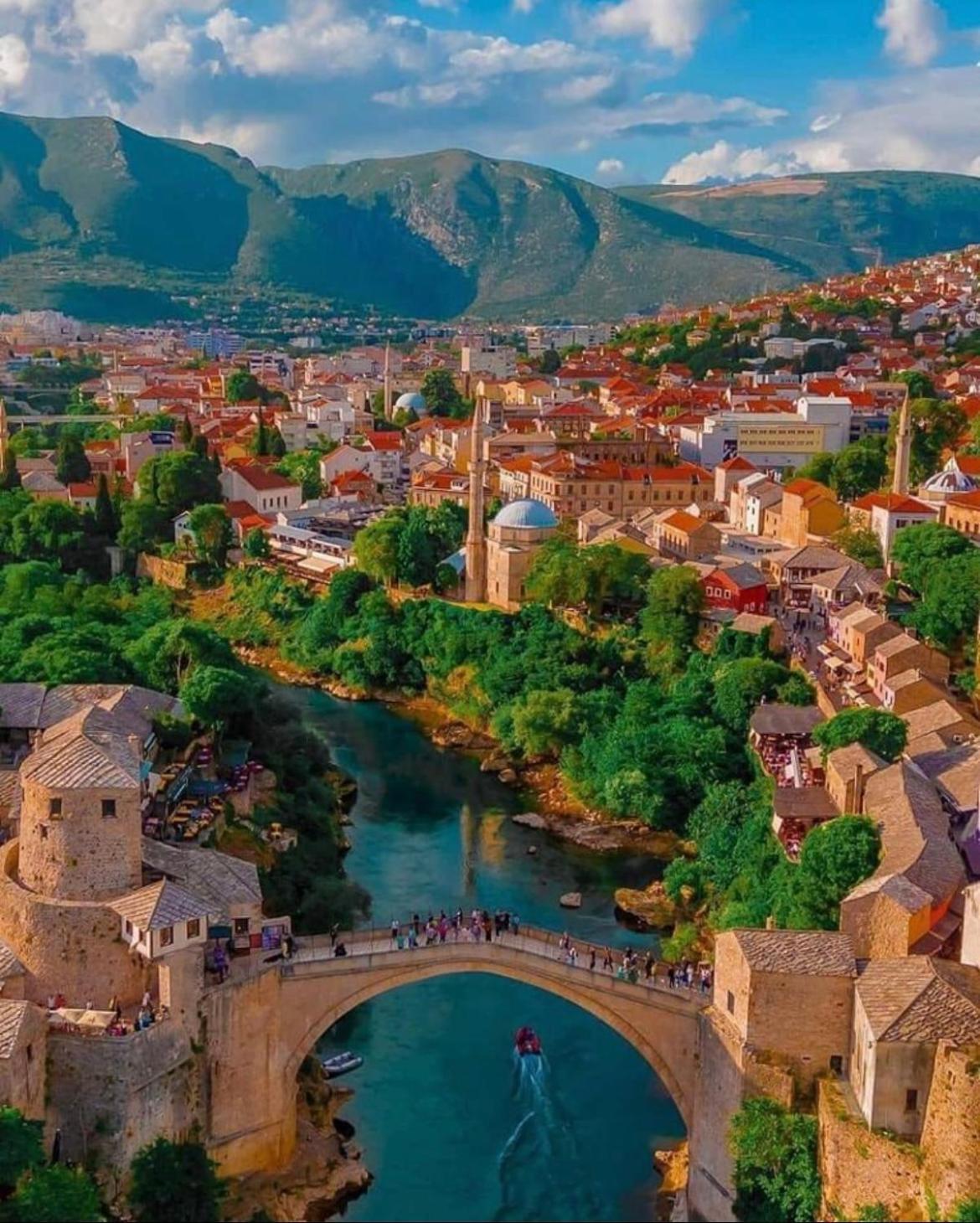 Apartments City Zone Mostar Eksteriør bilde